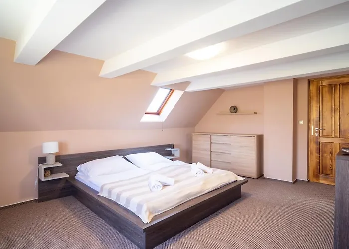 Lator-boross Vendeghaz * Villány