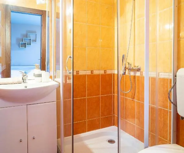 Lator-boross Vendeghaz Lägenhet