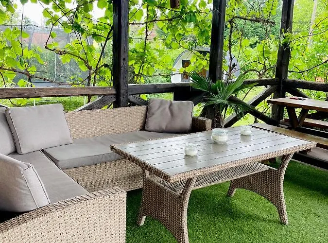 Lator-boross Vendeghaz * Villány