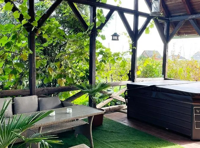 Lator-boross Vendeghaz